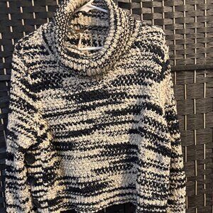 Free People Knit Sweater Cowl  neck & Side Buttons  M